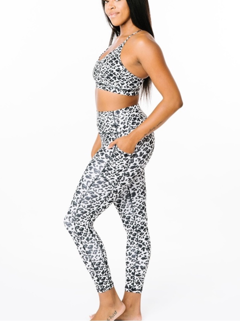 ZYIA ACTIVE Snow Leopard Pocket Brilliant Hi-Rise 7/8 Leggings Size 14-16